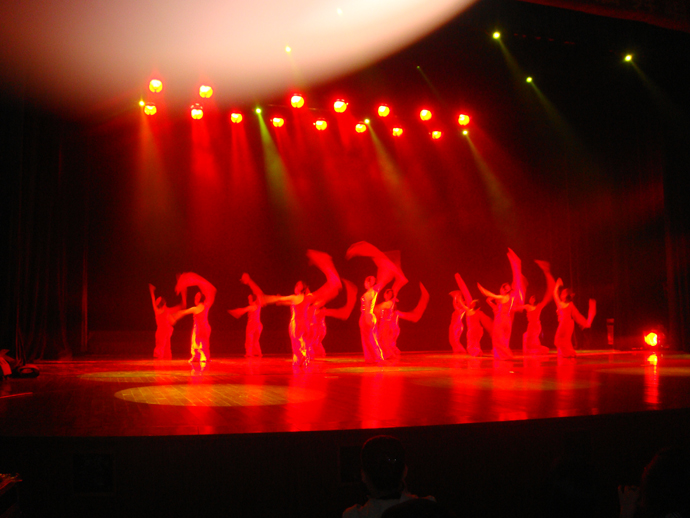 av女优
获校第二届舞蹈大赛三等奖及最佳组织奖