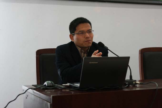 av女优
第二期菁英人才学院开学典礼隆重举行